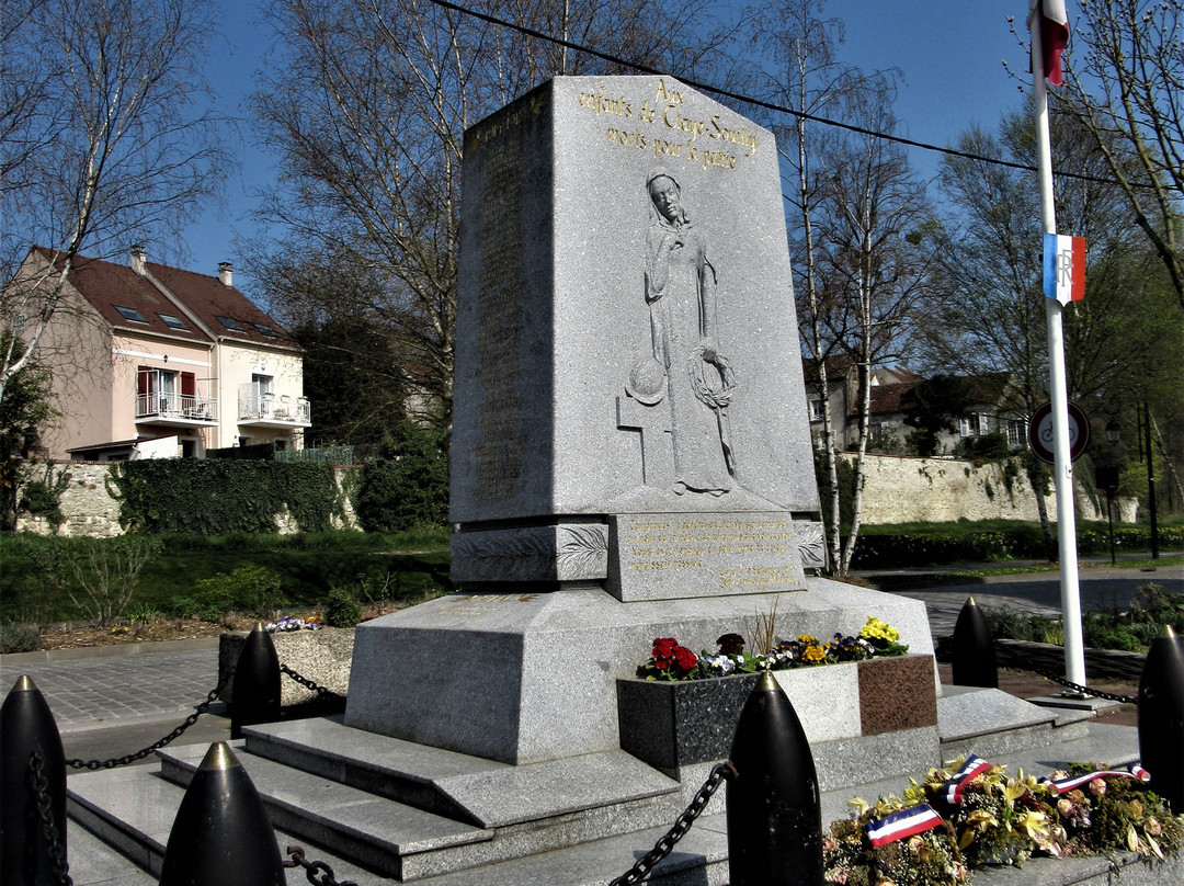 Monument Aux Morts景点图片