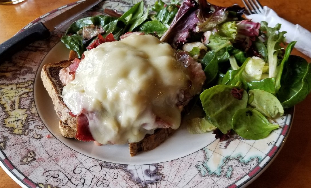 Faegan's Cafe & Pub-锡拉丘兹必去景点