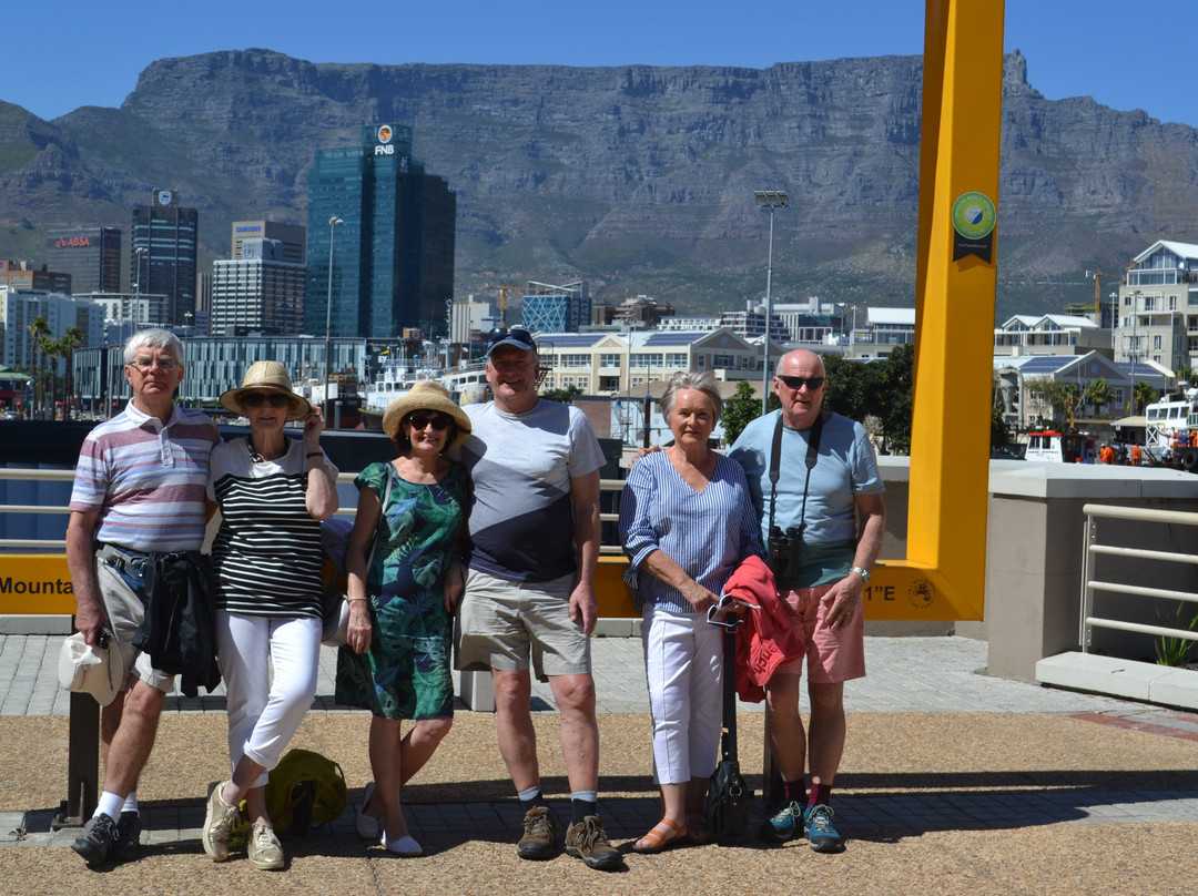 Muizenberg Tours and Travel-开普敦中心区必去景点