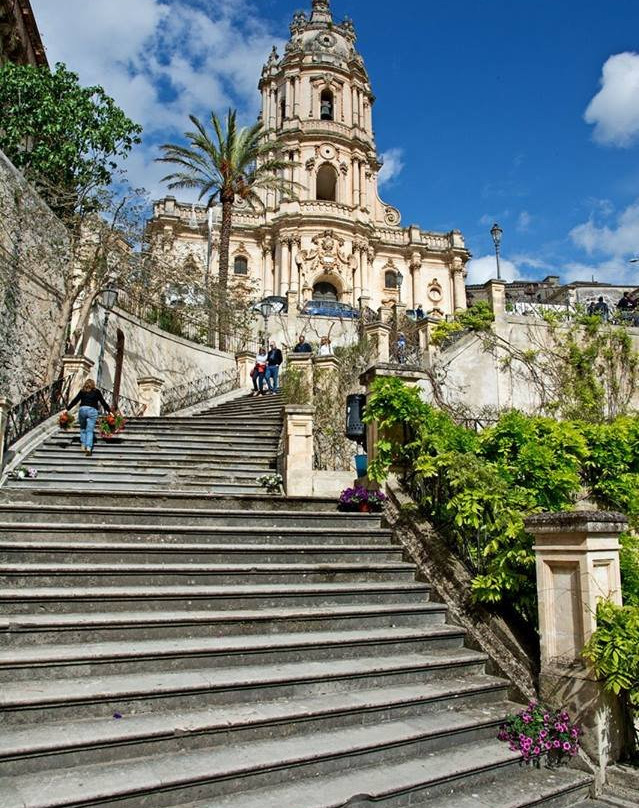 Chiesa di San Giorgio-莫迪卡必去景点