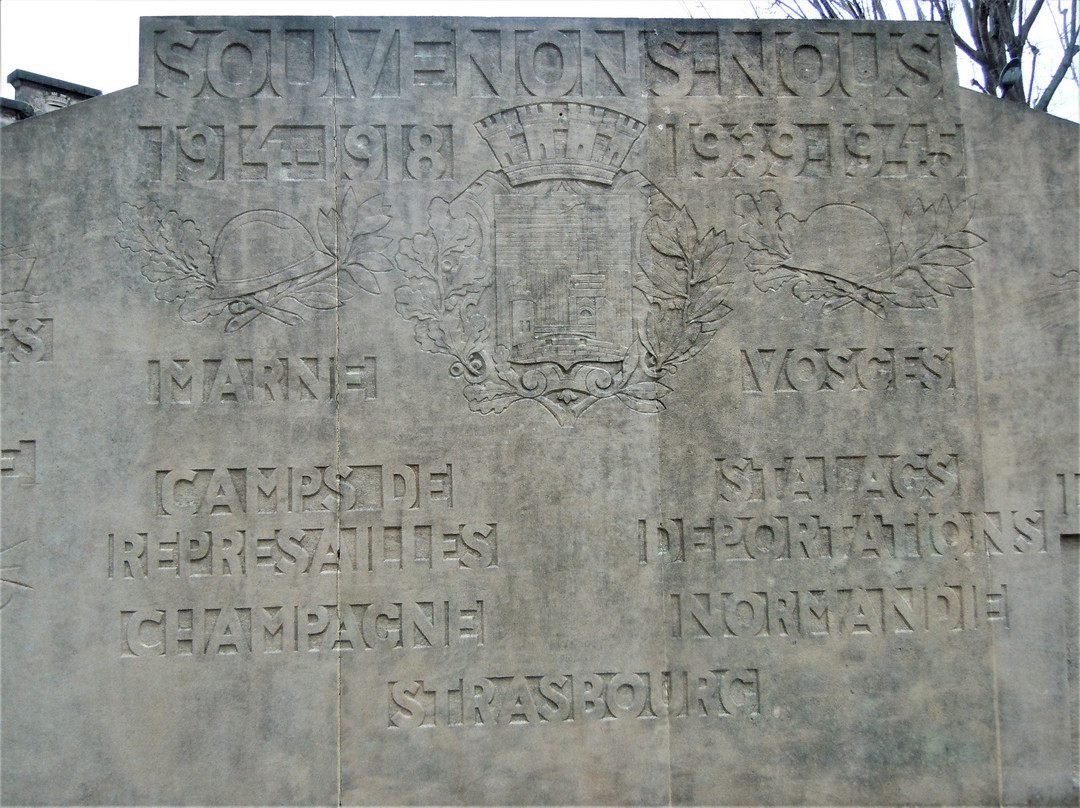 Monument aux Morts景点图片