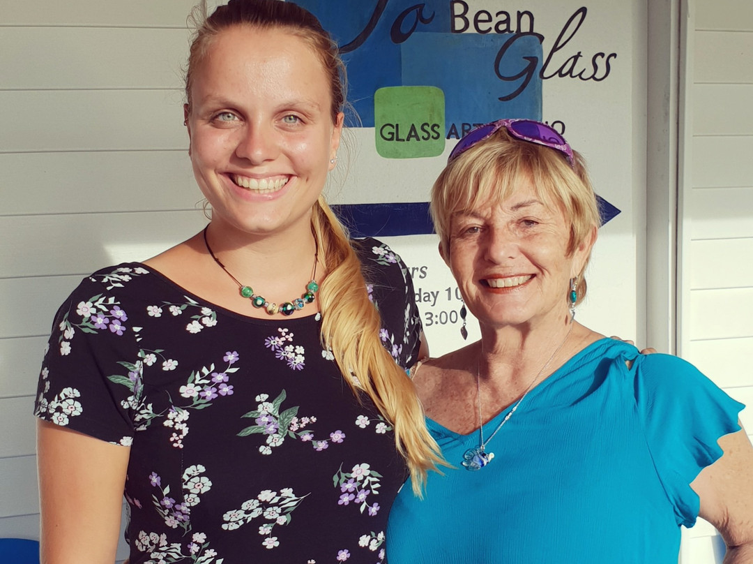 Jo Bean Glass-Windwardside必去景点