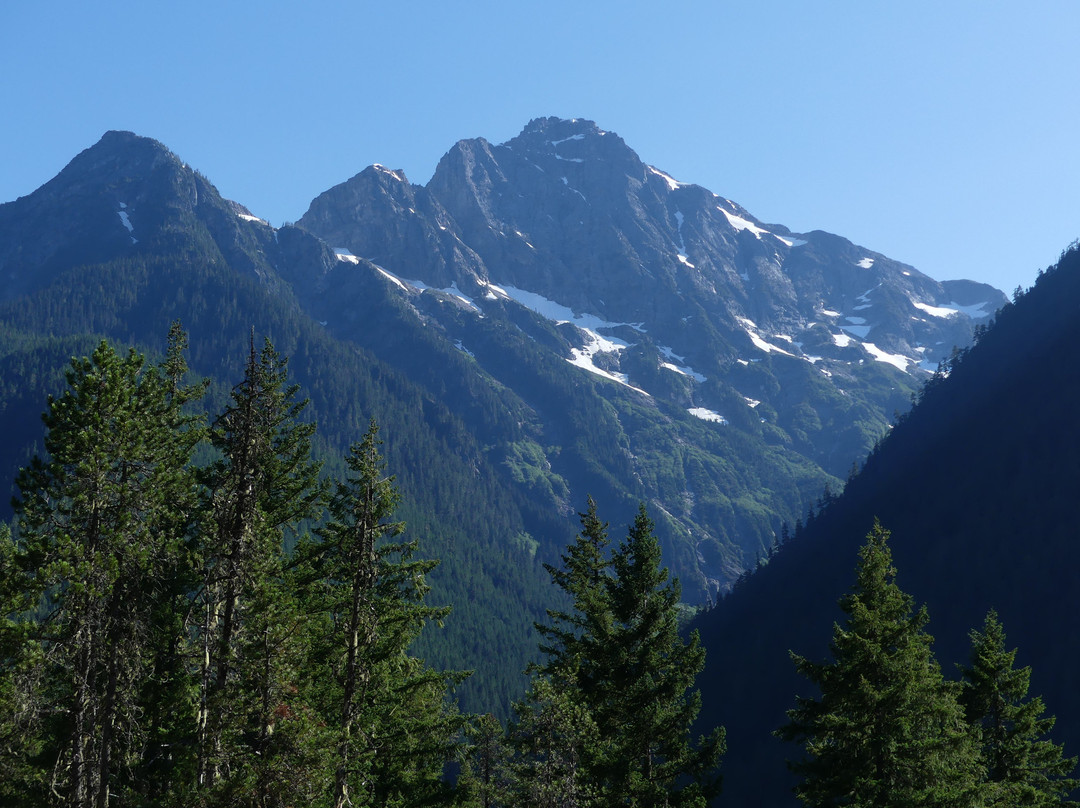 Thunder Knob Trail景点图片