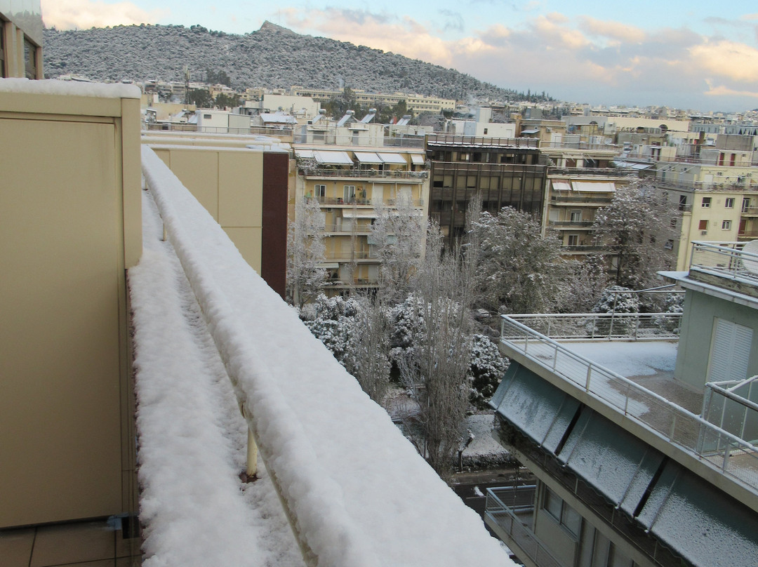 雅典中心皇冠假日酒店主图
