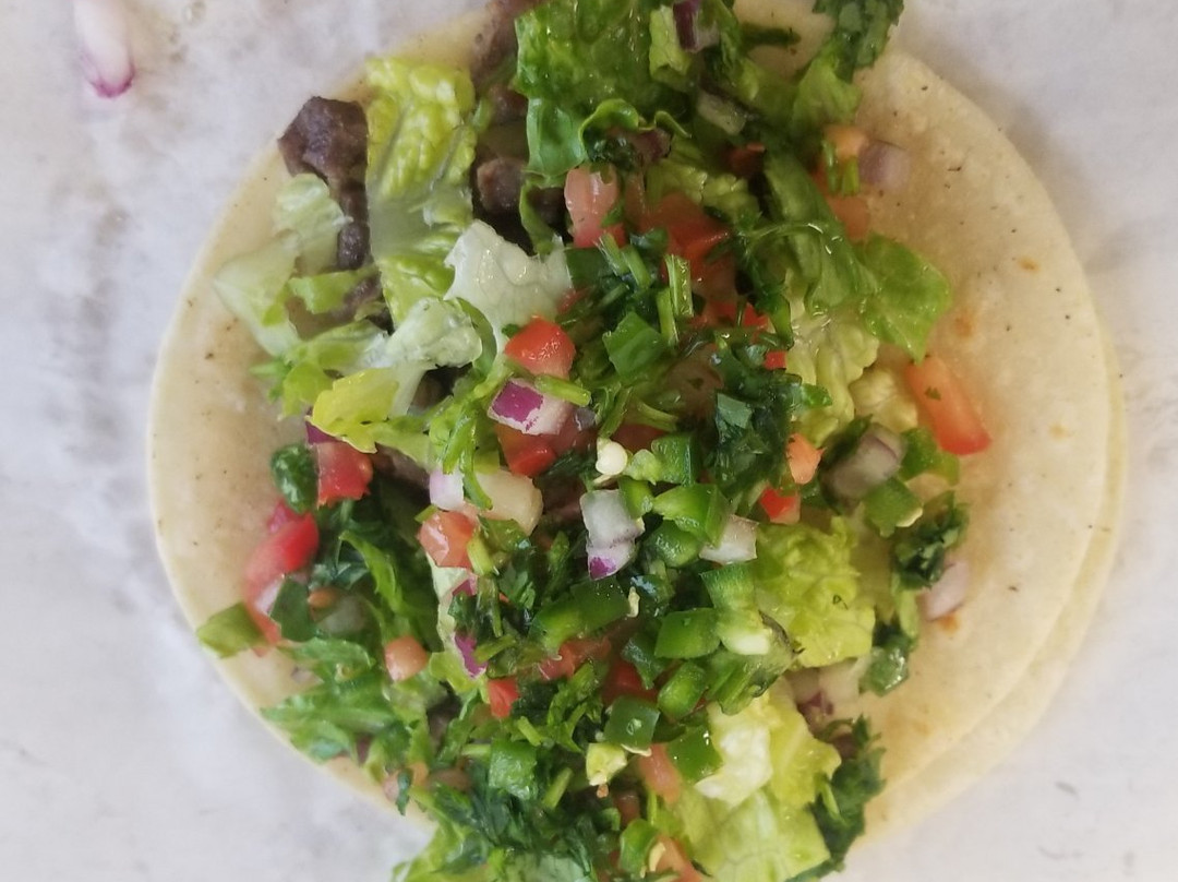 Mapleton餐馆和美食-Galesh Market & Chevron