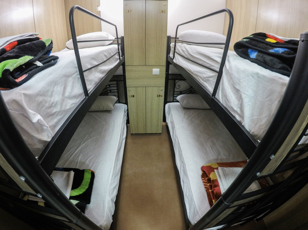 Shirin Hotel & Hostel主图