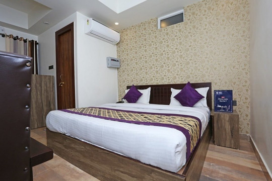 OYO 8961 Hotel RR Palace主图