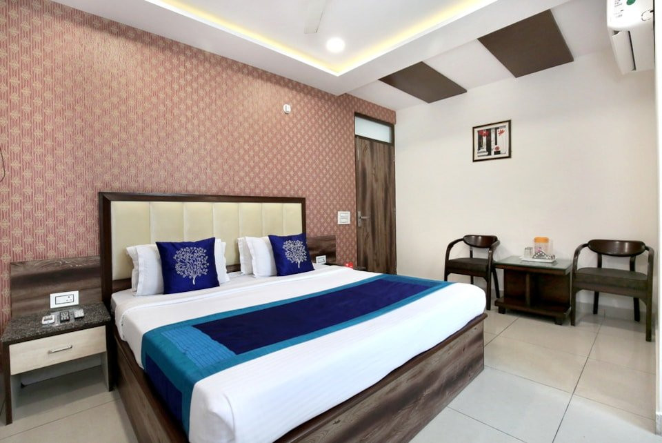 OYO Hotel Obr Inn主图