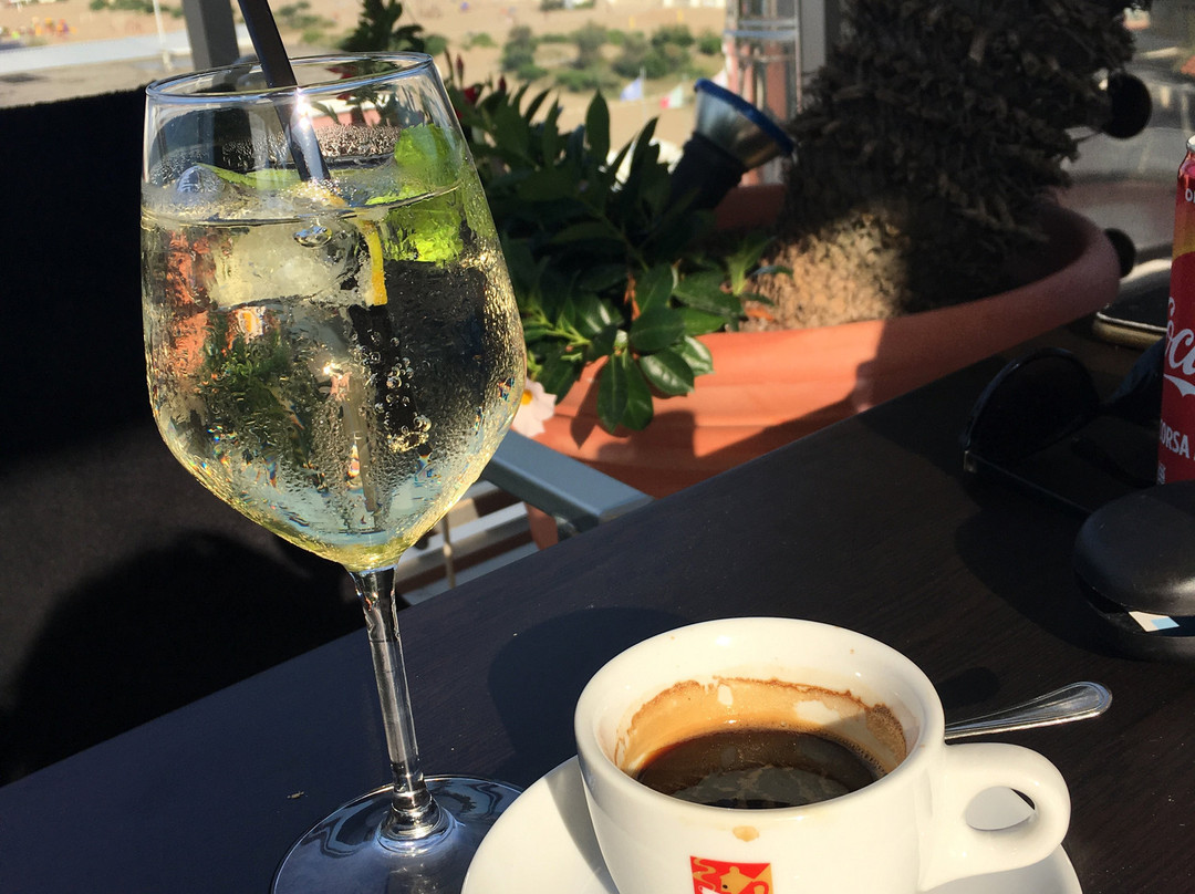 Hotel Karinzia主图