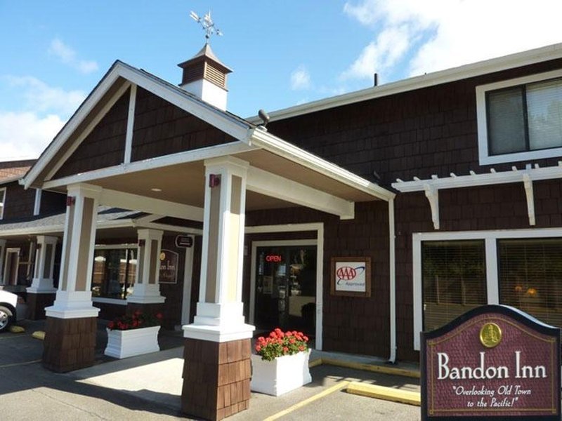 Bandon Inn-官方