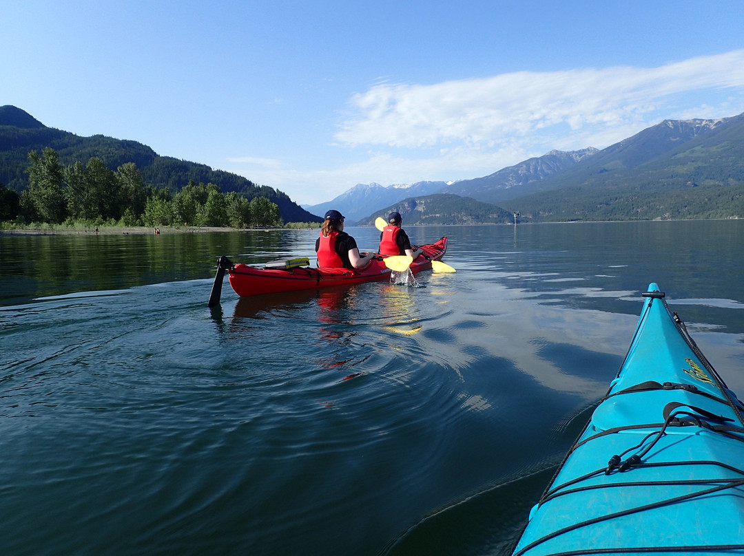 Kaslo Kayaking景点图片