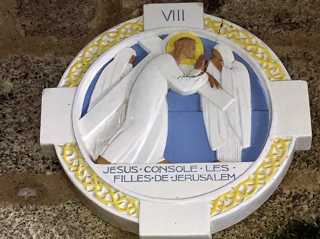 Eglise Saint-Julien-de-Brioude-Montrol Senard必去景点