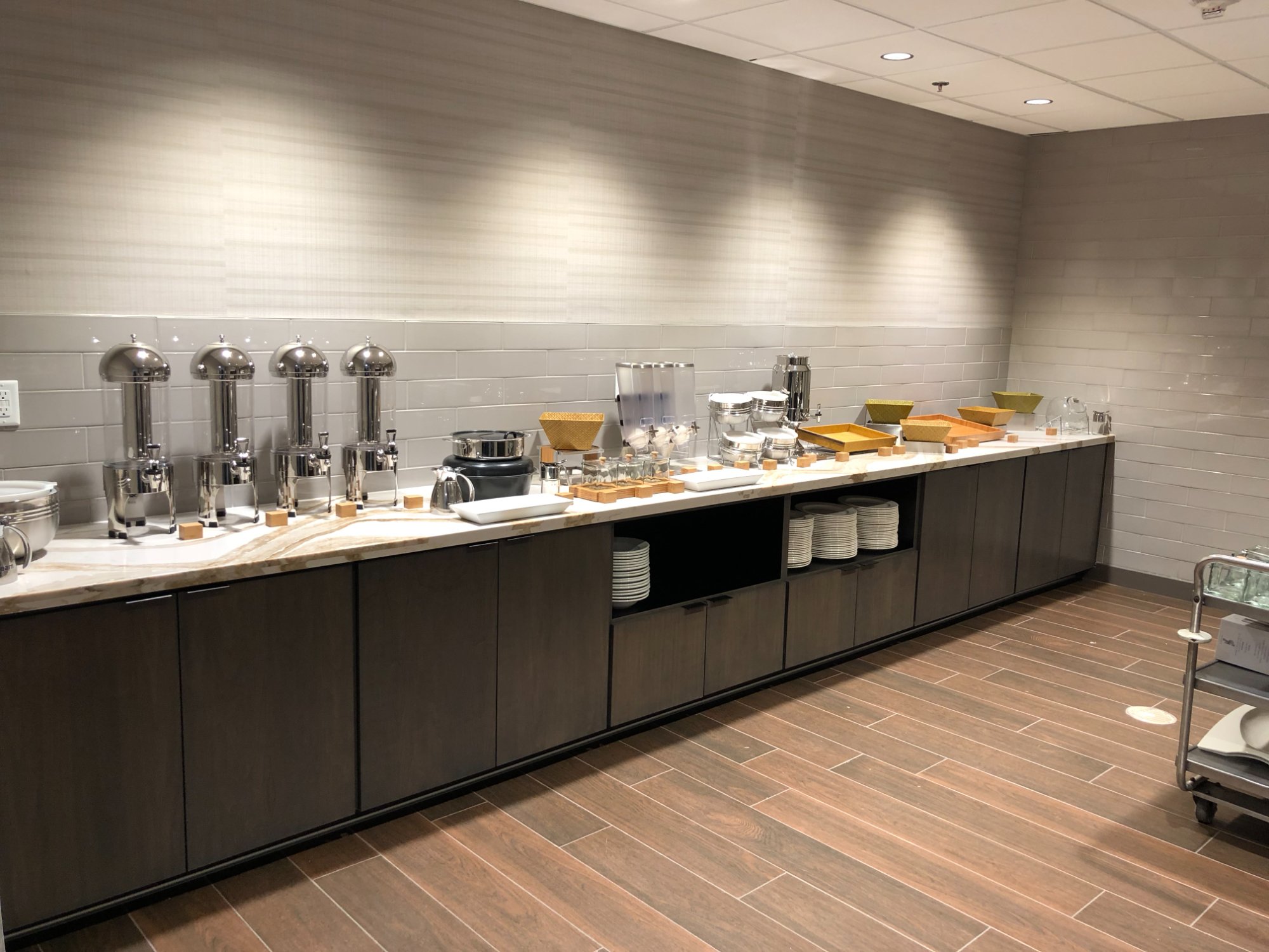 DoubleTree by Hilton St. Paul East-餐饮
