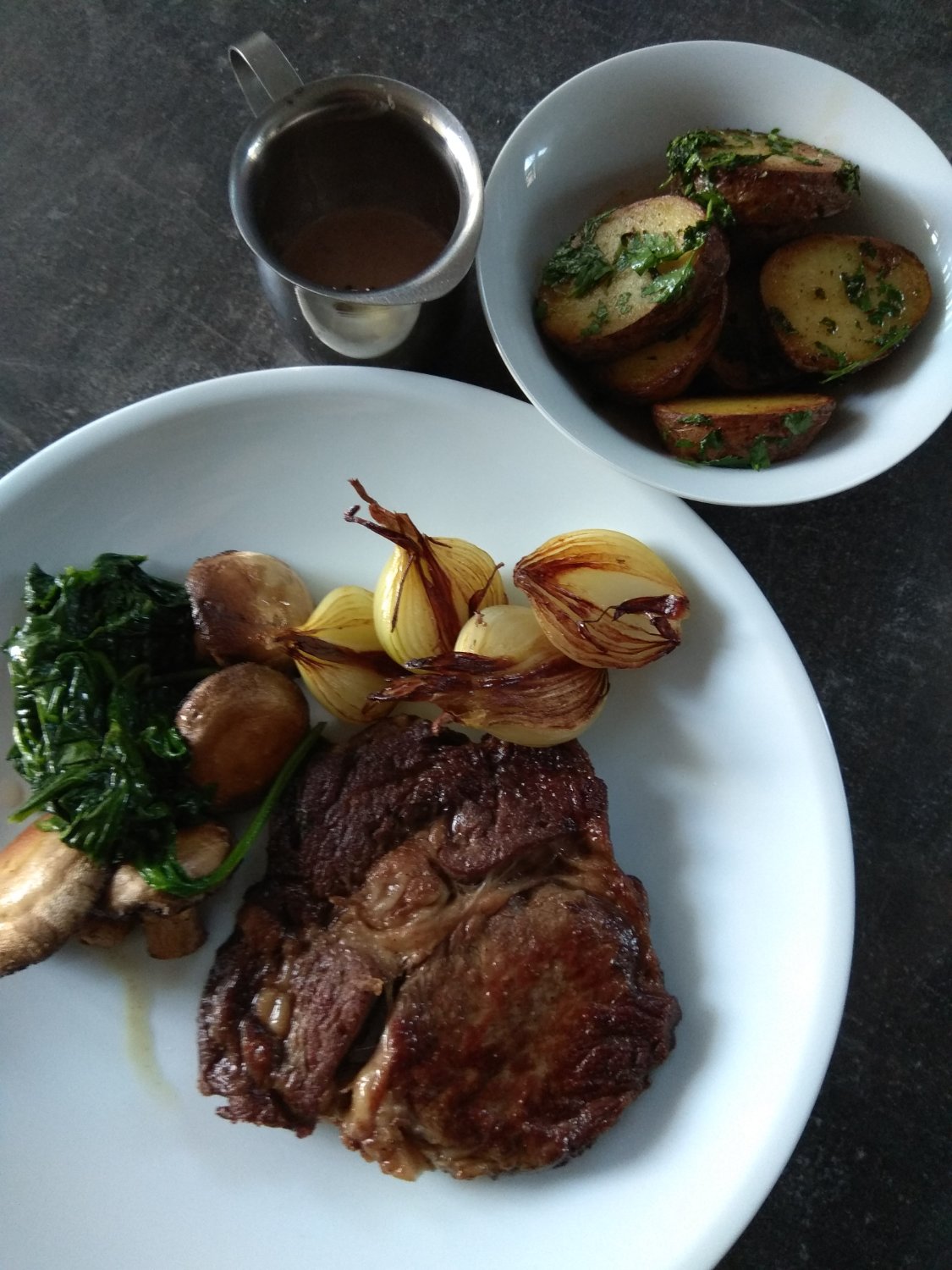 Roots Hotel and Wine Bar-餐饮