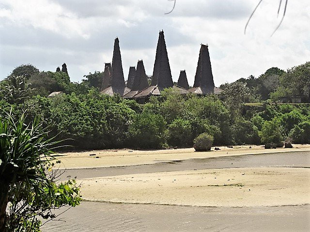 Kampung Adat Ratenggaro-松巴岛必去景点