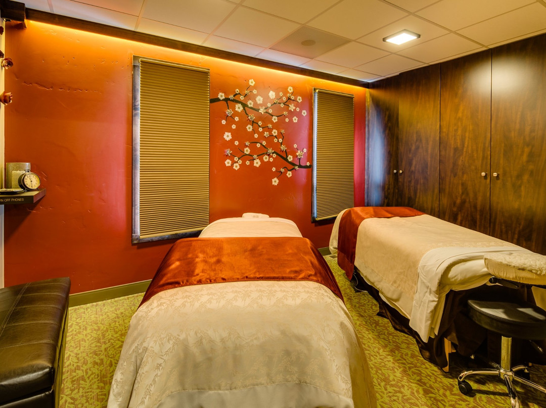 Alaska Massage Clinic景点图片