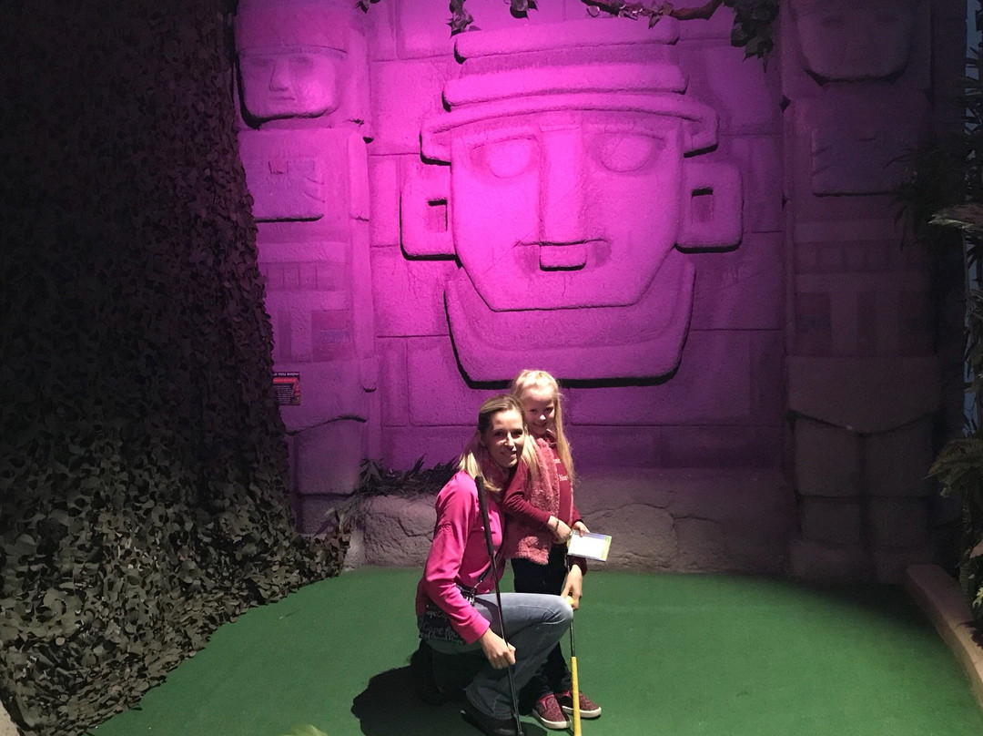 Rainforest Adventure Golf-邓德拉姆必去景点