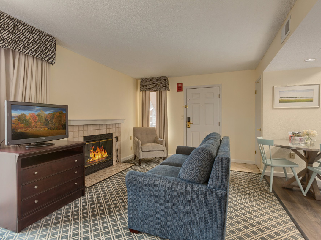 Residences at Daniel Webster主图