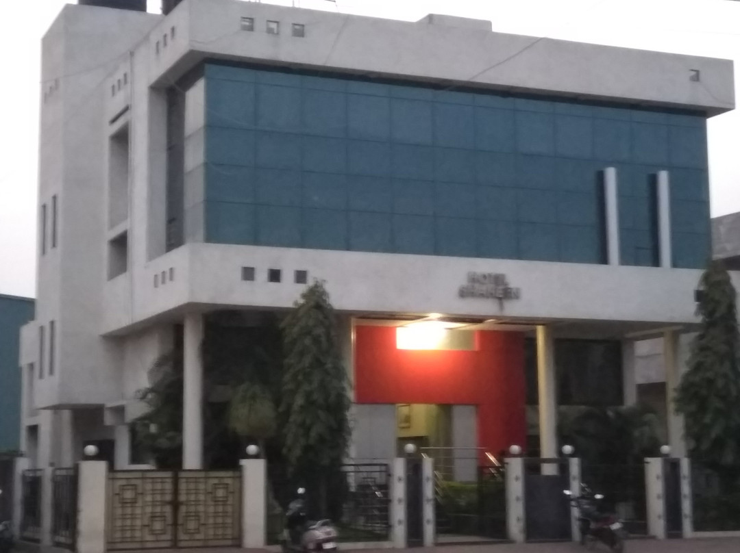 Hotel Shaheen International主图