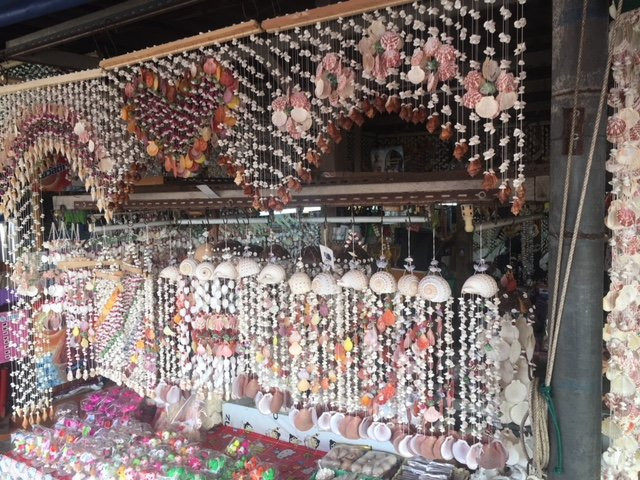 Nuan Thip Market-罗勇必去景点