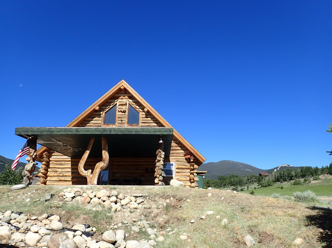 R Heart Lodge