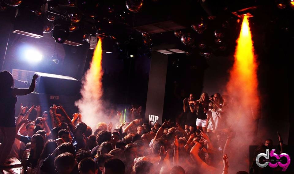 Disco 69 Night Club-Chora必去景点