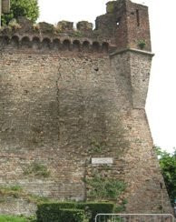 Piazzale Tre Agosto-洛迪必去景点
