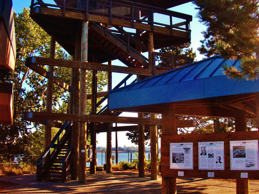 Henry J. Kaiser Shipyard Memorial景点图片