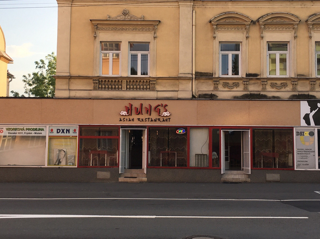 Hung's asian restaurant