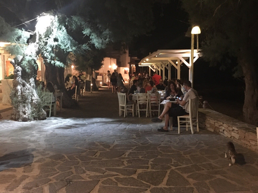 Drios Bech-帕罗斯岛必去景点