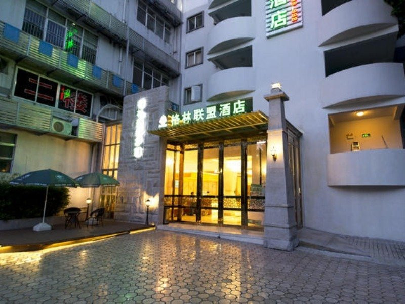 朋悦花园酒店(深圳福田上梅林地铁站店）主图