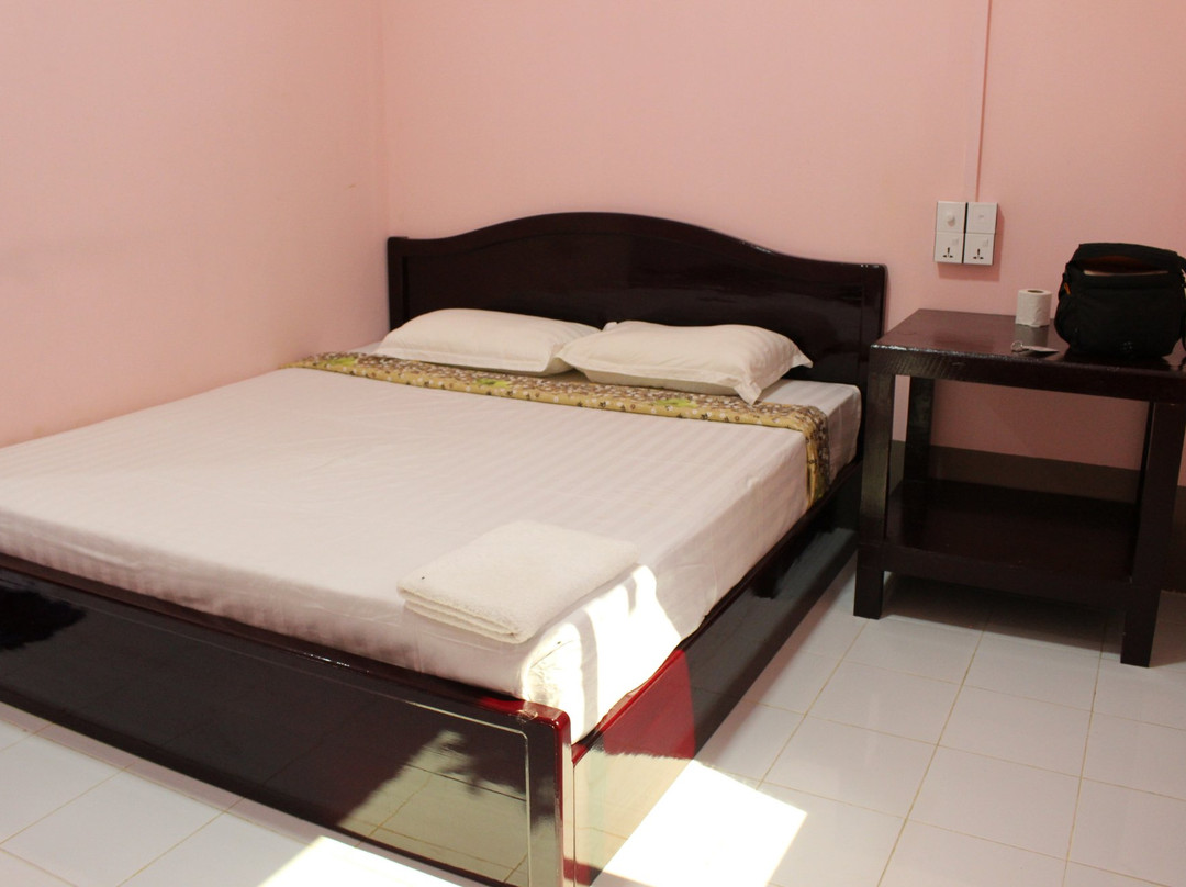 Soe Brothers 2 Guesthouse
