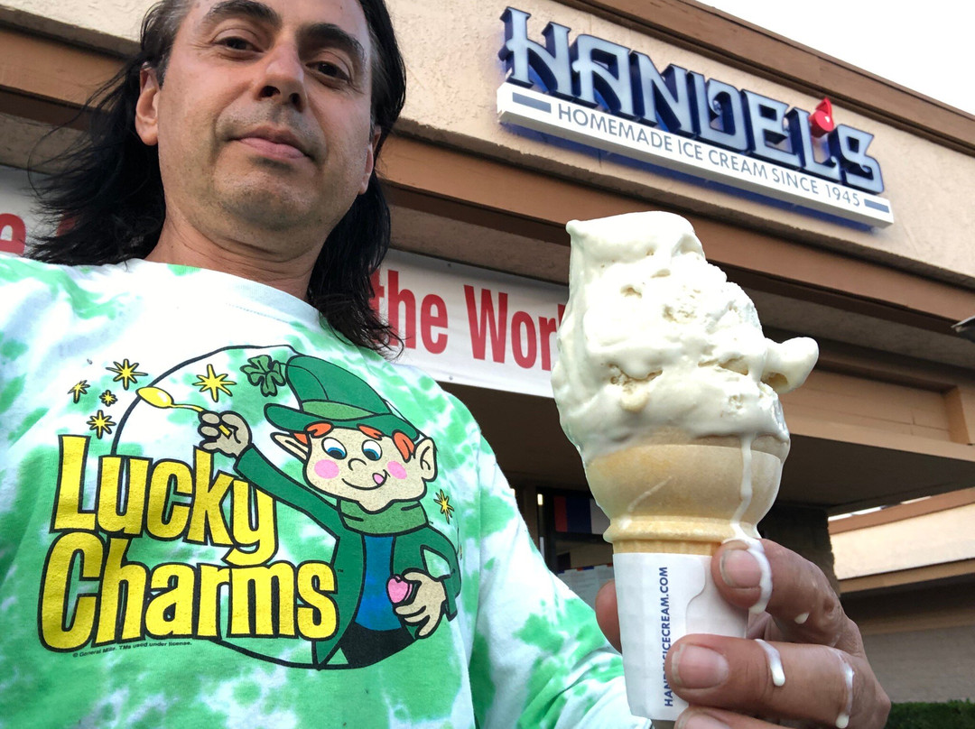 Handel's Lake Forest