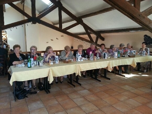 Les Agapes