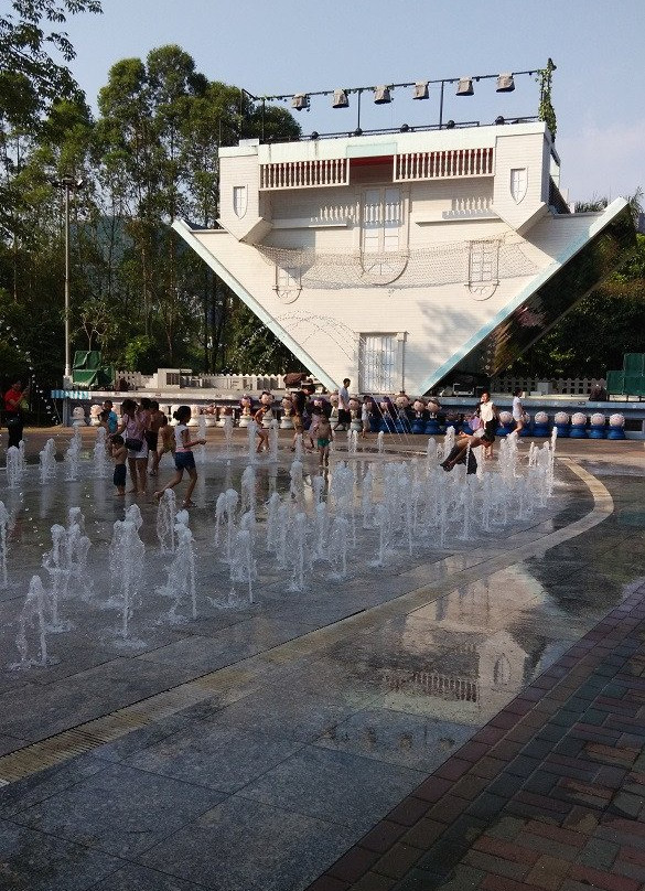 龙凤山庄影视度假村-东莞市必去景点