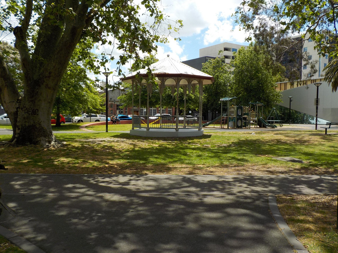 Grattan Gardens-普拉兰必去景点