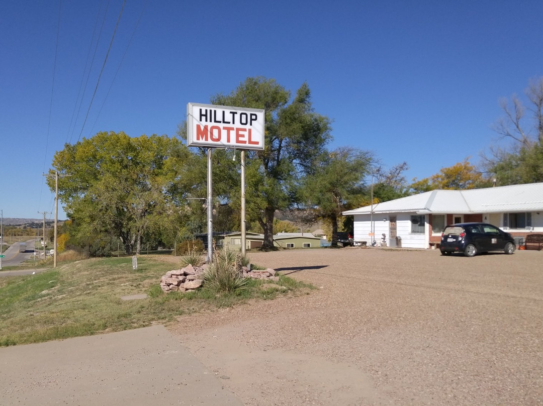 Hilltop Motel主图