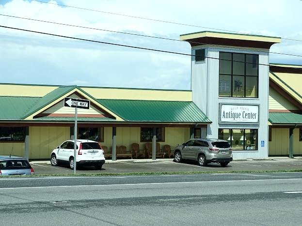 Blue Ridge Antique Center-Rocky Mount必去景点