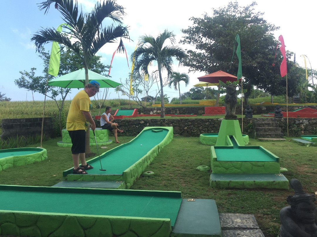 Bali Mini Golf-达巴南必去景点