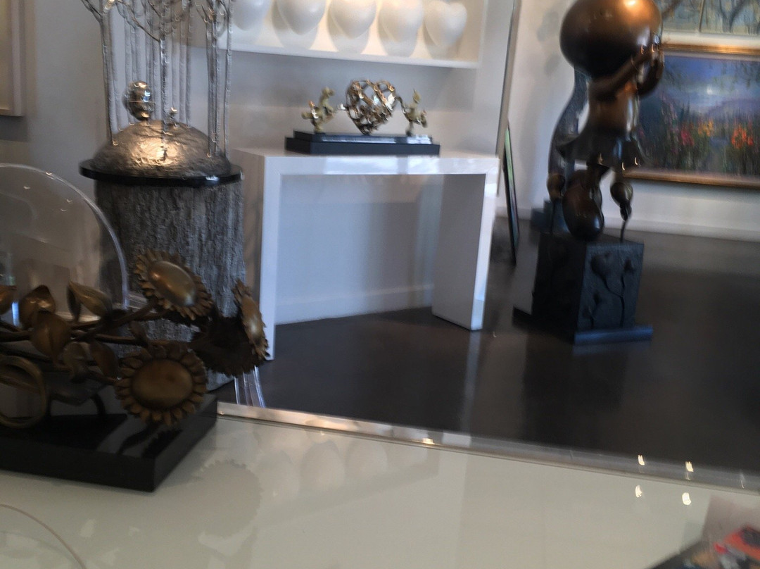 Onessimo Fine Art-棕榈滩花园必去景点