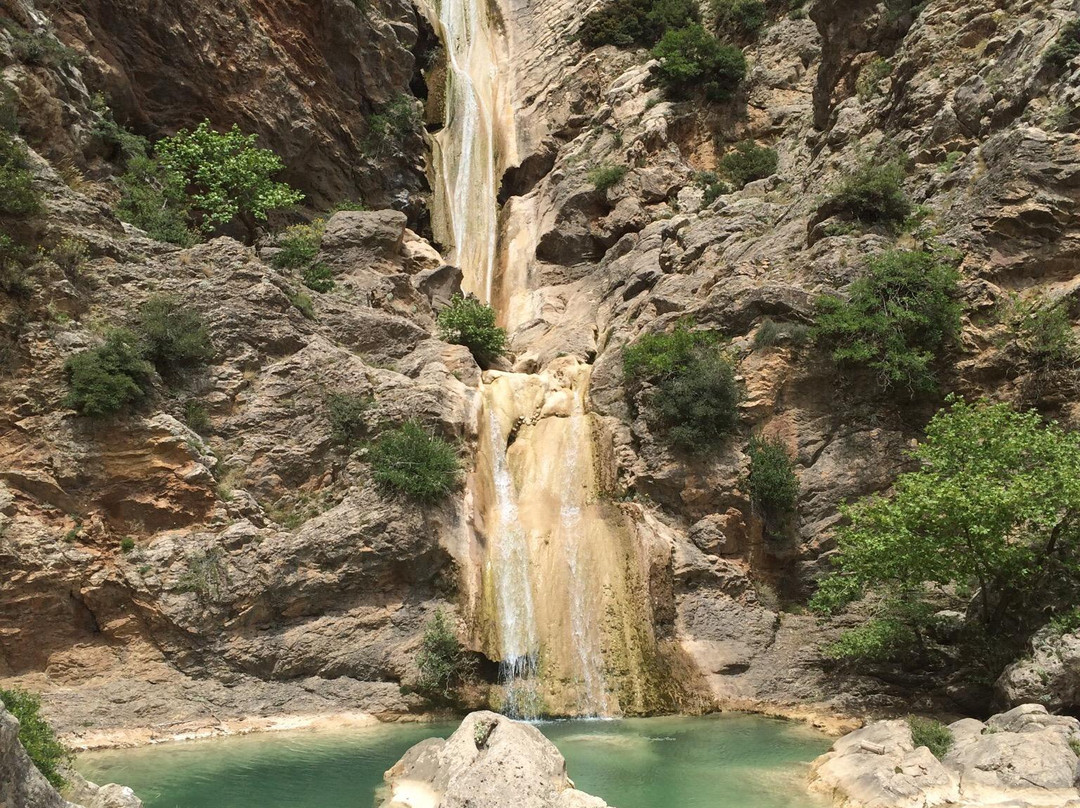 Lepida Waterfalls景点图片