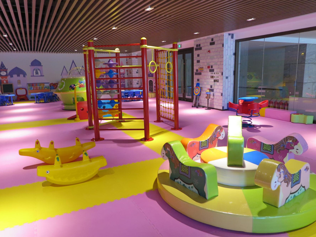 三亚理文索菲特度假酒店主图