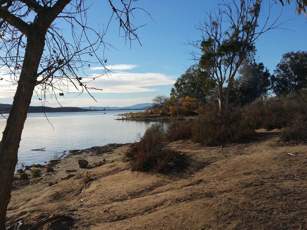 Lake Skinner State Park主图