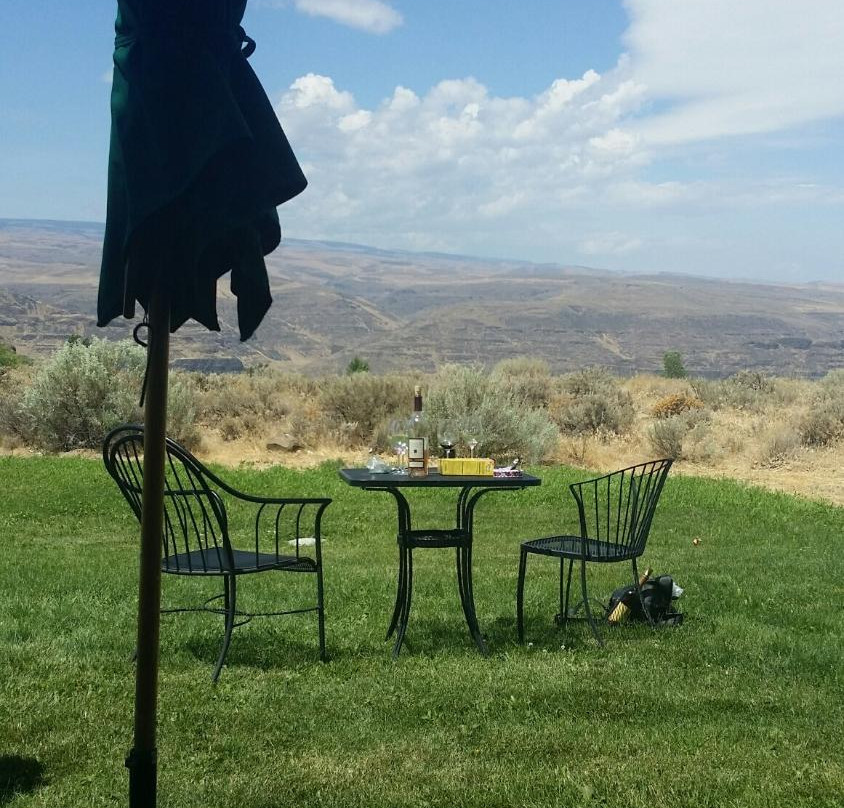 Cave B Estate Winery Woodinville Tasting Room-雷德蒙德必去景点