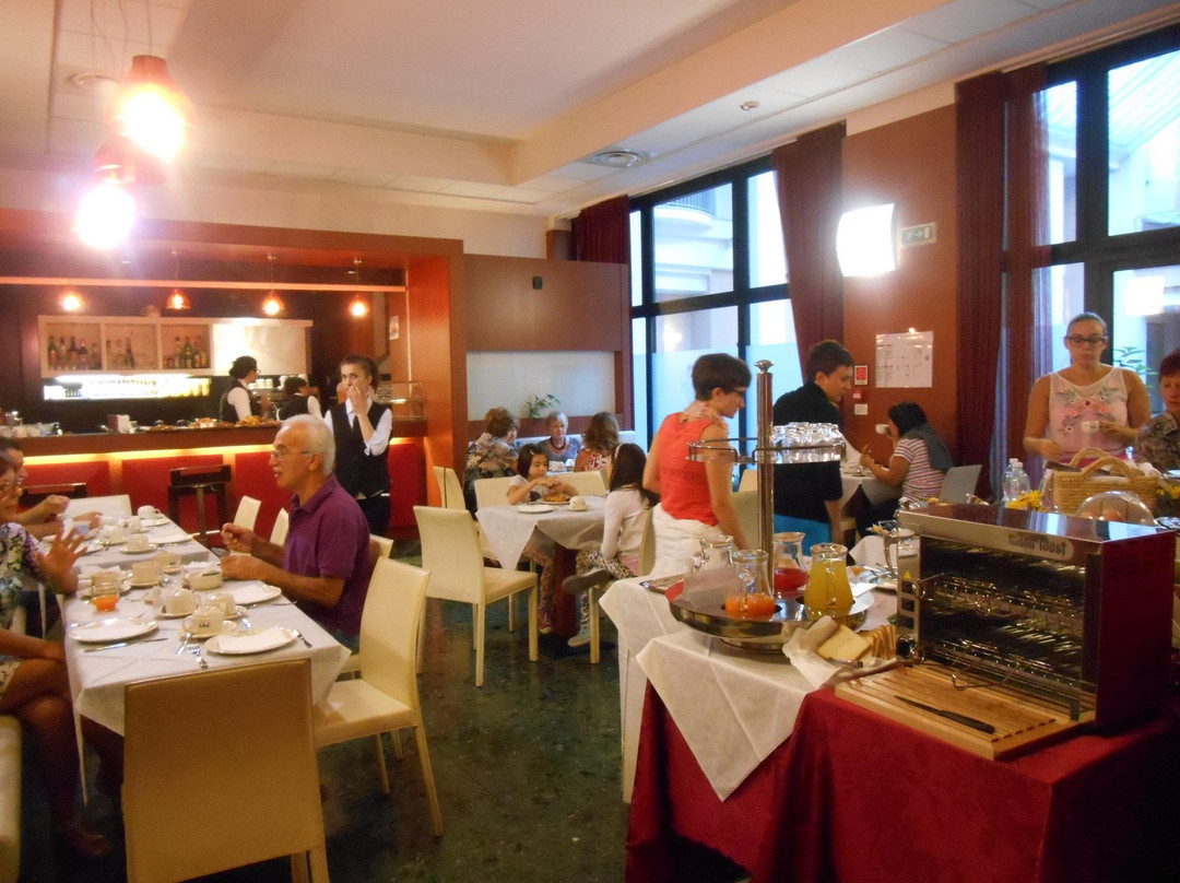 Mareschi Palace Hotel