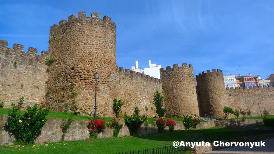 Torre Lucia Interpretation Centre-Plasencia必去景点