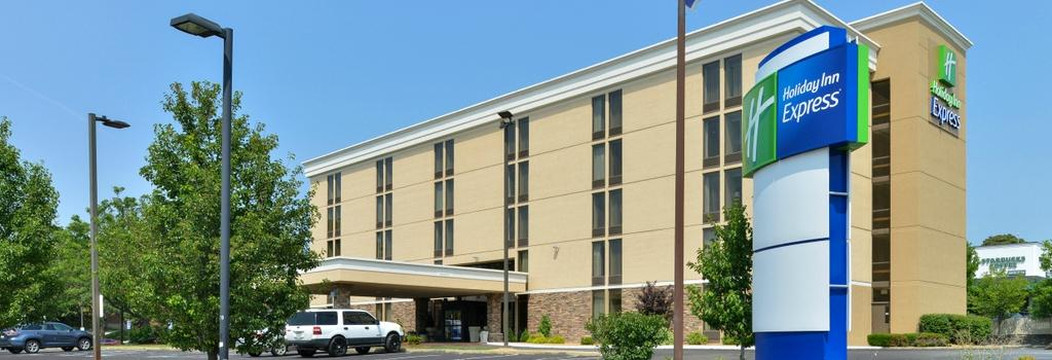 伍斯特希尔顿恒庭酒店