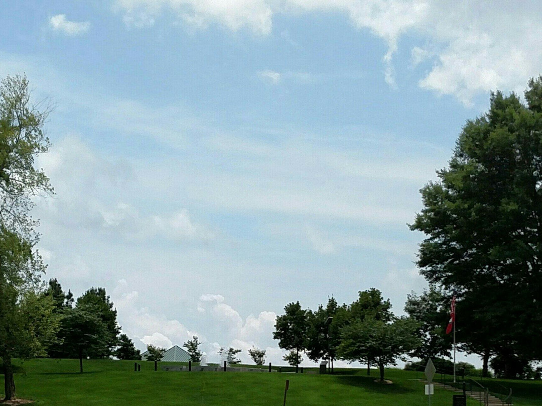 Prince William Area 911 Liberty Memorial景点图片