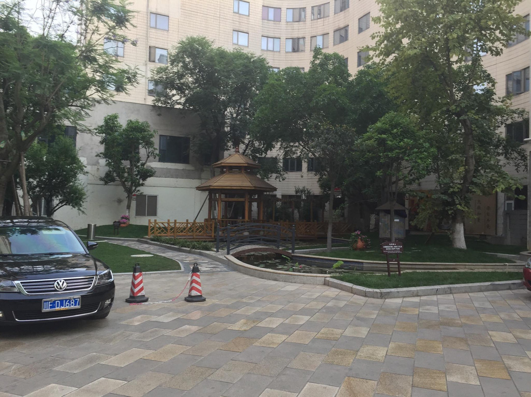 旌湖国际酒店主图