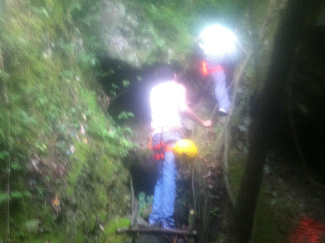 Río Aventura Expediciones景点图片